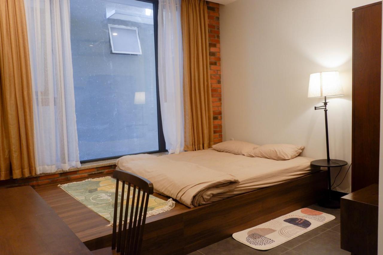 Myfa House Hotel Hue Buitenkant foto